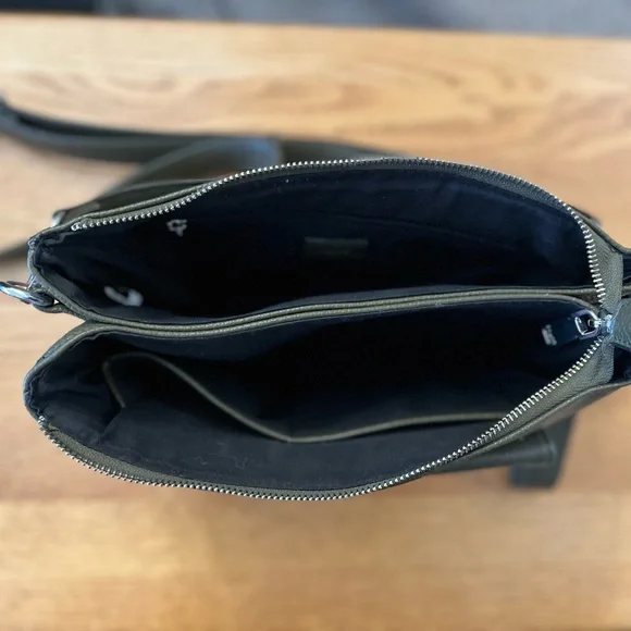 Colab Purse. - Picture 4 of 7